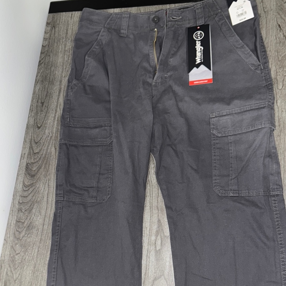 Wrangler Men's Gray Cargo Pants